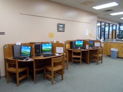 Library Computer stations.jpeg